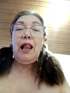 Vicky Rosse online show from February 2, 4:11 pm