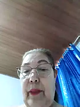 Vicky Rosse online show from October 25, 7:08 pm