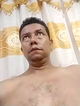 Lachuchaenlacara1988 online show from January 28, 3:15 am