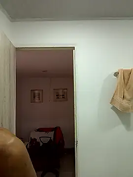 Snapshot of mellow_smoke chatting on January 16, 3:05 pm mellow smoke online show from January 16, 3:05 pm