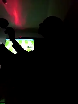 Snapshot of mellow_smoke chatting on February 24, 3:48 am mellow smoke online show from February 24, 3:48 am