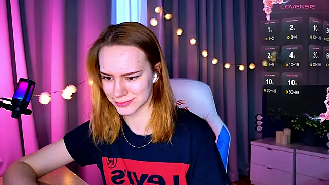 Ramona    online show from March 15, 6:14 am