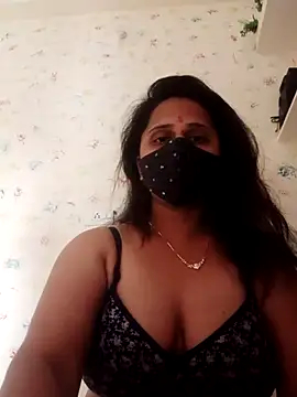 Indiantina online show from December 24, 8:33 am