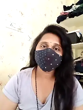 Indiantina online show from November 19, 8:25 am