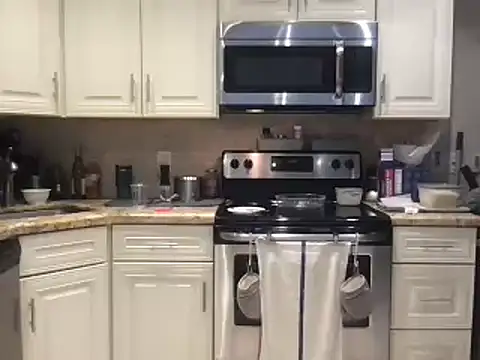 BigGuyMuscle online show from March 13, 4:01 pm