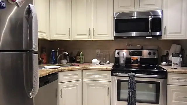 BigGuyMuscle online show from January 19, 7:01 am