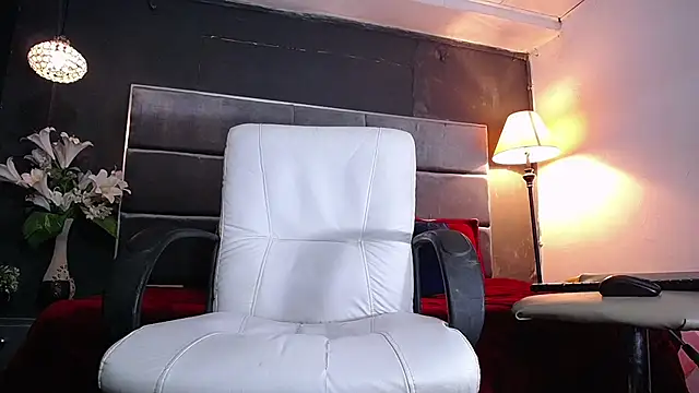 Snapshot of liam_howard chatting on September 25, 7:28 pm liam howard online show from September 25, 7:28 pm