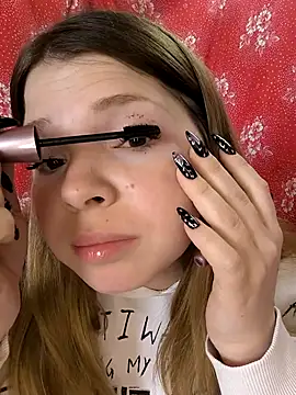 Zuli Kiska online show from March 12, 8:31 am