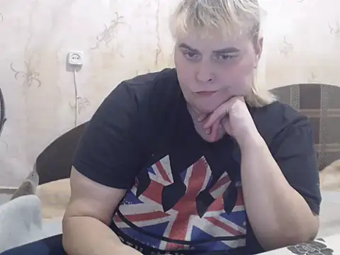 Ameliabusty online show from January 20, 11:24 am