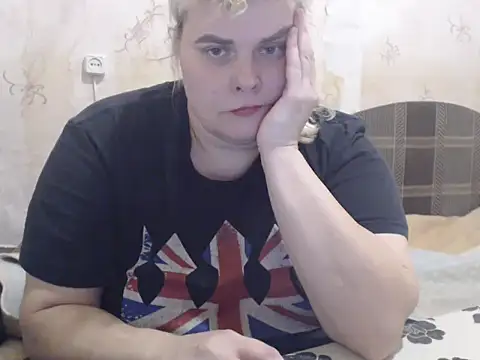 Ameliabusty online show from January 21, 9:57 am