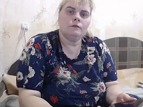 Ameliabusty online show from February 1, 9:21 am