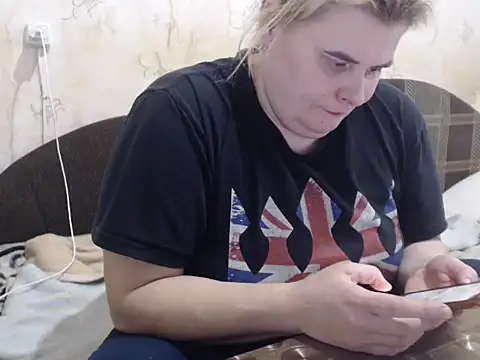 Ameliabusty online show from February 4, 10:32 am