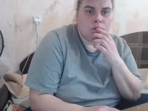 Ameliabusty online show from March 17, 12:35 pm