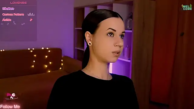 ItsAlisia online show from March 29, 5:51 am