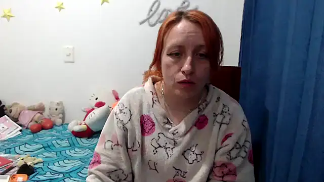 Snapshot of kittykalor09 chatting on January 10, 3:50 am kittykalor09 online show from January 10, 3:50 am