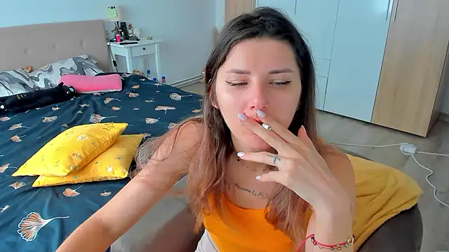 marie marie03 online show from March 16, 6:28 am