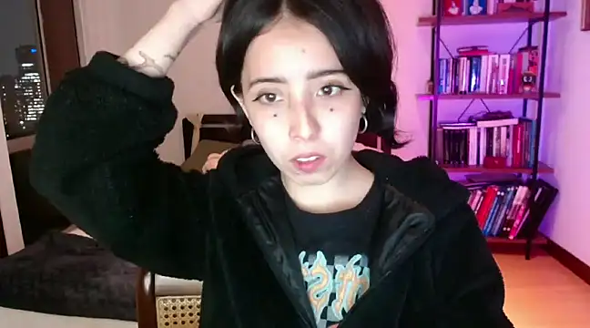 babyluna 8 8 online show from February 26, 11:37 pm