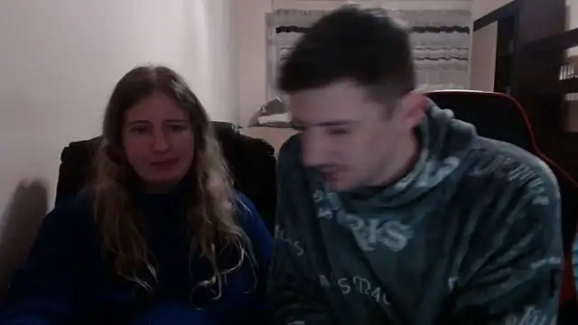 PeterAndJen online show from March 16, 6:53 am