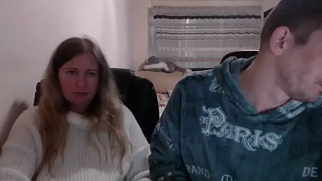 PeterAndJen online show from March 21, 6:27 am