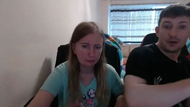 PeterAndJen online show from September 16, 5:58 pm