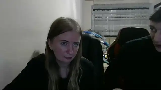 PeterAndJen online show from September 28, 7:19 pm