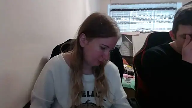 PeterAndJen online show from October 7, 7:38 am