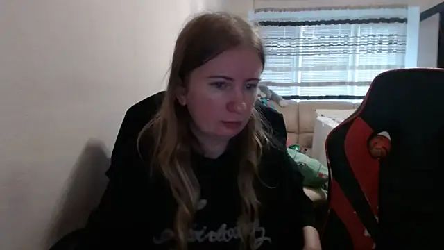 PeterAndJen online show from October 10, 8:13 am