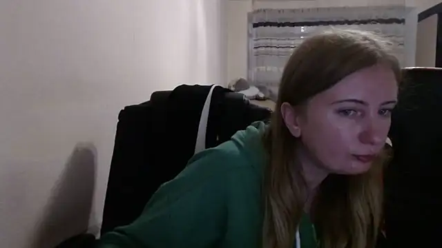 PeterAndJen online show from October 20, 6:41 pm