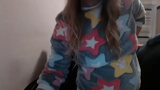 PeterAndJen online show from December 19, 6:48 pm