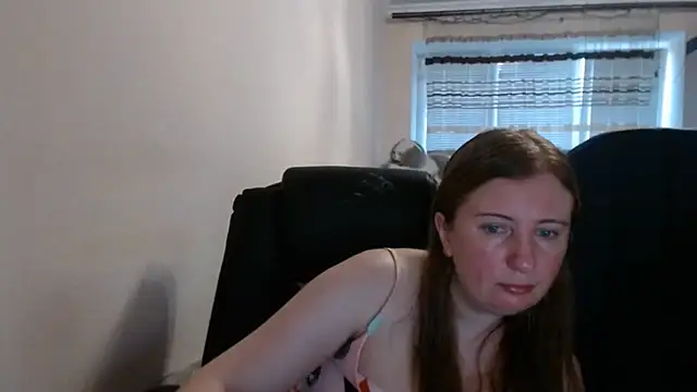 PeterAndJen online show from July 8, 7:51 pm