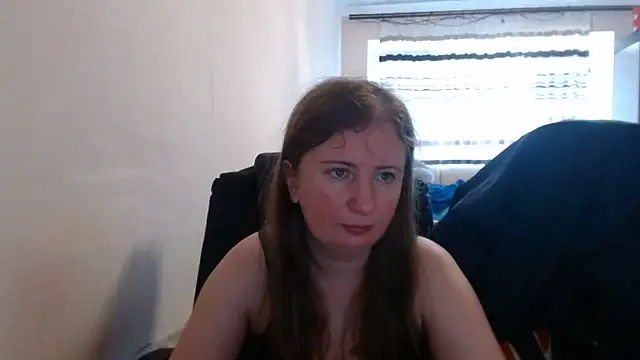 PeterAndJen online show from July 19, 6:28 am