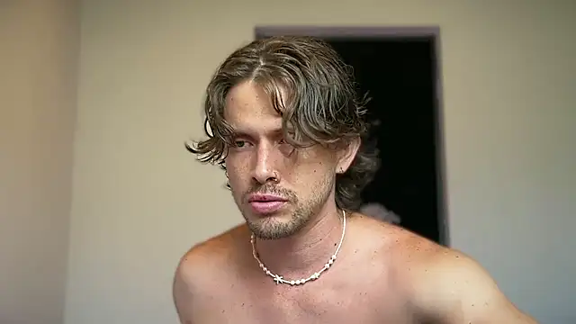 mcklister kinky feets online show from May 20, 7:20 pm