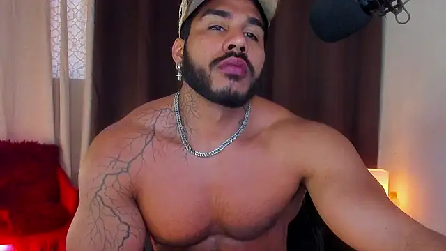 Snapshot of Artemis_Kazttman chatting on January 14, 3:15 pm Artemis Kazttman online show from January 14, 3:15 pm