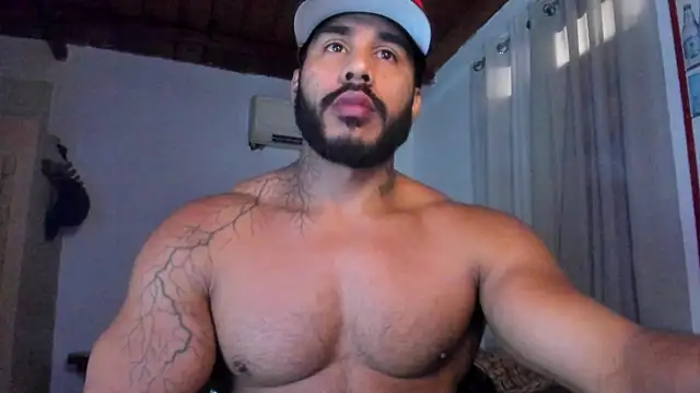 Snapshot of Artemis_Kazttman chatting on November 9, 2:48 pm Artemis Kazttman online show from November 9, 2:48 pm