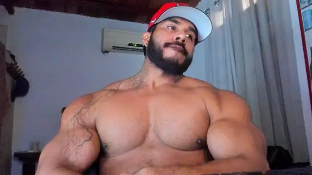 Snapshot of Artemis_Kazttman chatting on November 13, 4:06 pm Artemis Kazttman online show from November 13, 4:06 pm