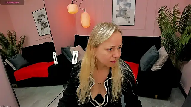 GabrielGold online show from May 15, 8:49 pm