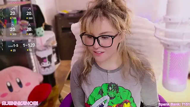 JennKenobi online show from February 27, 7:15 pm