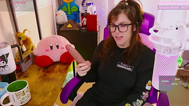 JennKenobi online show from March 13, 3:17 pm