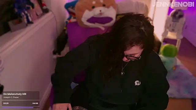 JennKenobi online show from September 15, 1:33 pm