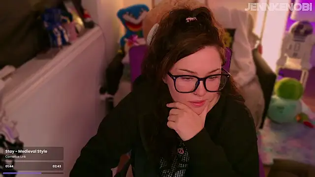 JennKenobi online show from September 16, 2:29 pm