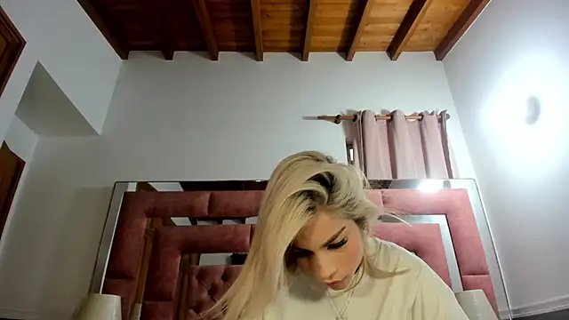 briana wonder69xxx online show from February 16, 9:00 pm