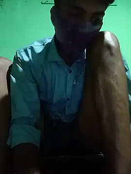 Snapshot of PrabV0319 chatting on June 3, 9:34 am PrabV0319 online show from June 3, 9:34 am
