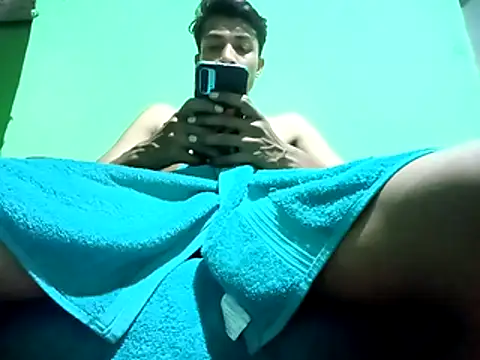 Snapshot of PrabV0319 chatting on June 4, 8:48 pm PrabV0319 online show from June 4, 8:48 pm