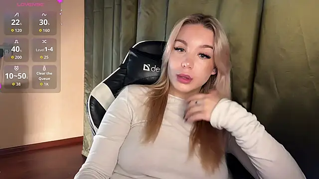 ariashaa online show from November 14, 4:38 pm