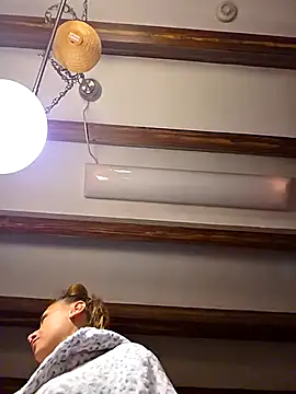 kylie blck online show from April 14, 3:34 am