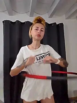 kylie blck online show from April 16, 5:19 am