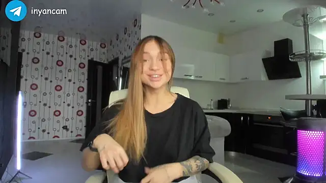  in yan online show from December 15, 4:07 am