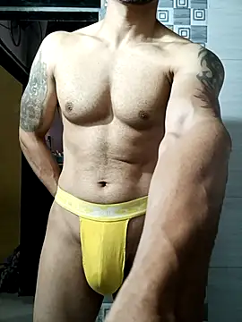 Snapshot of nihalxxx3 chatting on February 1, 7:40 am nihalxxx3 online show from February 1, 7:40 am