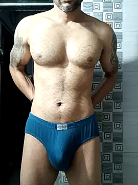 Snapshot of nihalxxx3 chatting on February 17, 1:57 am nihalxxx3 online show from February 17, 1:57 am