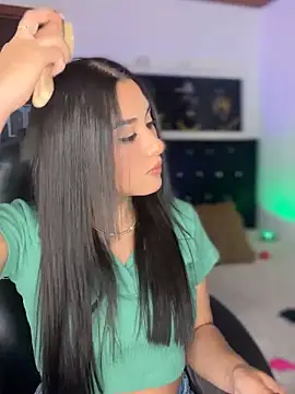 Ambar pe  online show from January 30, 9:14 pm